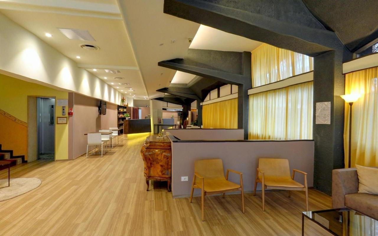 Ai Ronchi Motor Hotel Brescia Exteriör bild