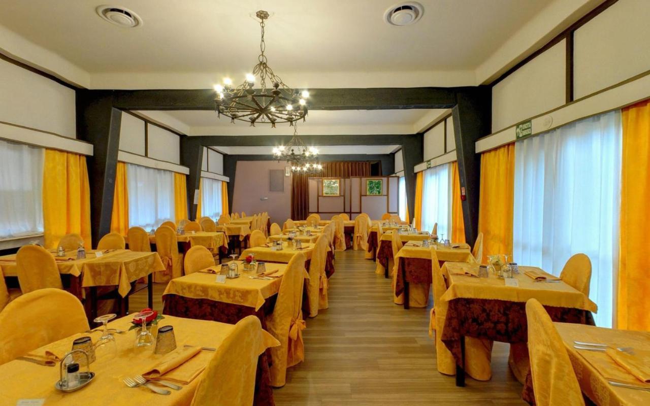 Ai Ronchi Motor Hotel Brescia Exteriör bild