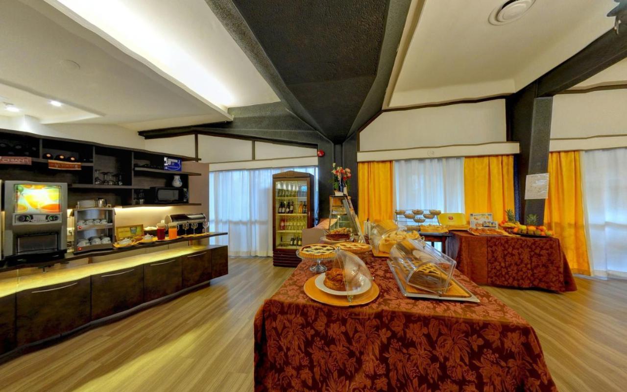 Ai Ronchi Motor Hotel Brescia Exteriör bild
